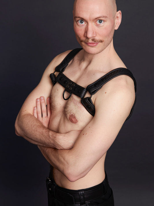 Muster-Harness mit Paspel