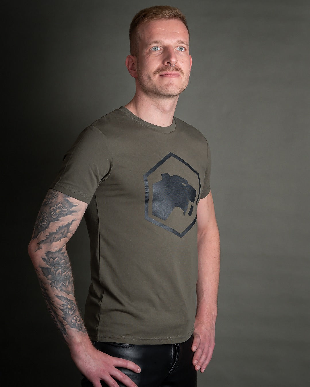 T-Shirt mit großem Tysk-Logo