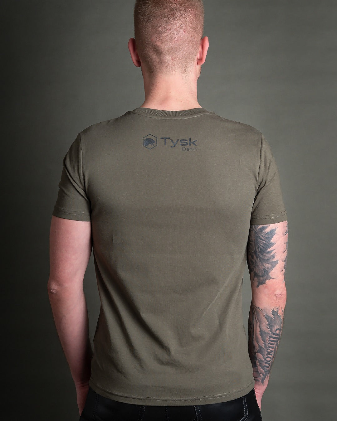 T-Shirt mit großem Tysk-Logo